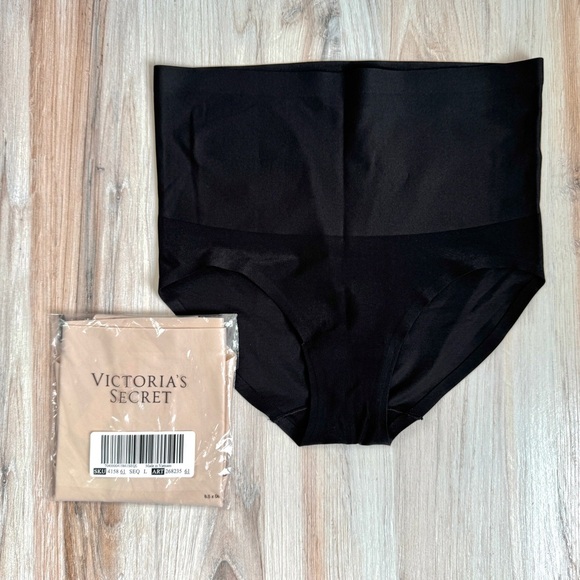 NWT Victoria Secret SmoothingShimmer Brief Panties Size Large - Picture 1 of 7